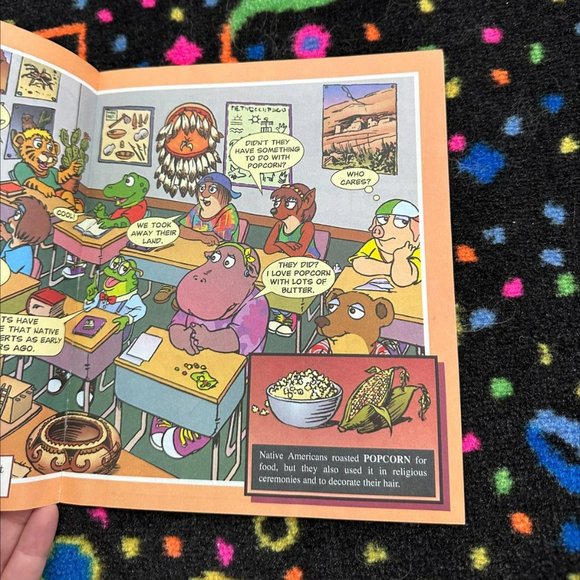 LC+THE CRITTER KIDS BOOK BUNDLE - Picture 9 of 10